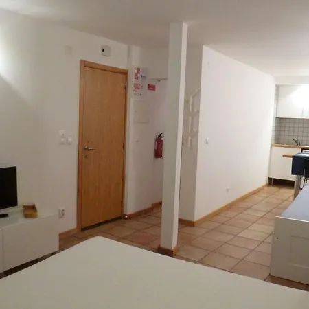 Casa Xindinha Сетубал